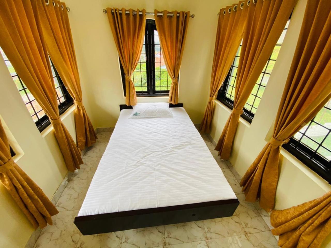 Bob Leisure Hotel Ooty Ngoại thất bức ảnh